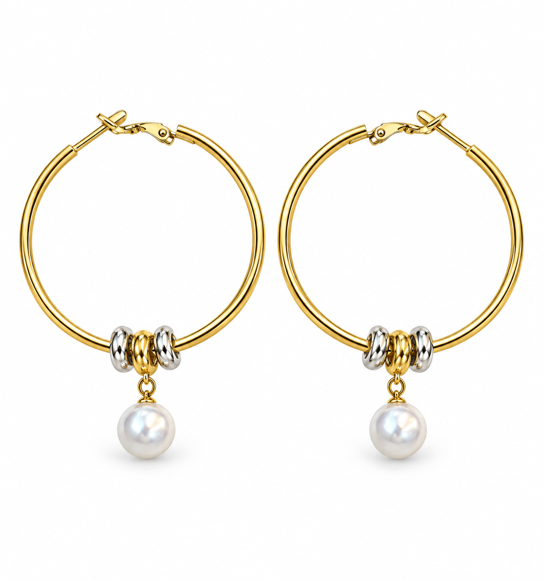 Argollas doradas con perla