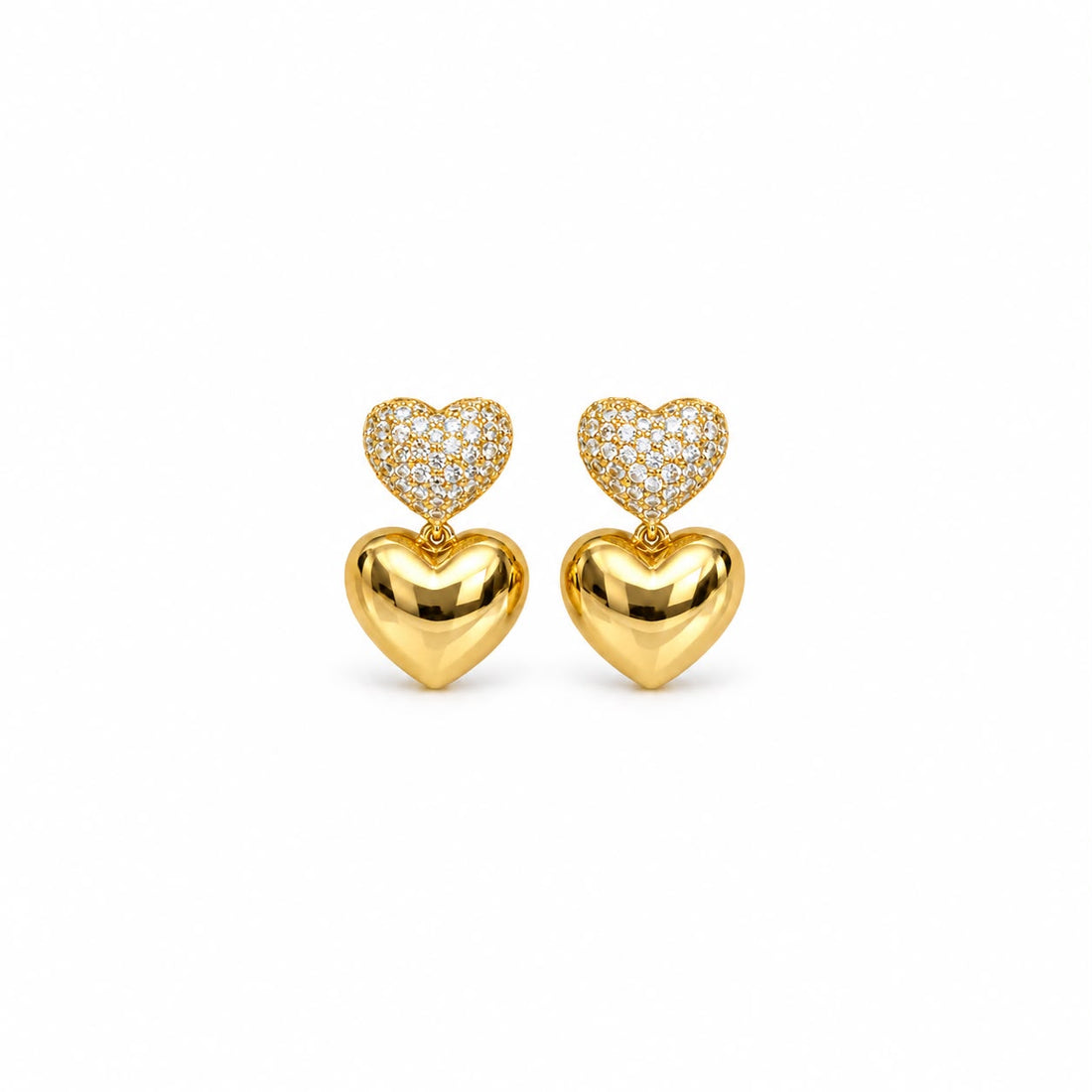 Aretes Doble Corazón Destello - Aretes de plata 925 con baño oro 18K, corazón superior con cristales y corazón colgante liso