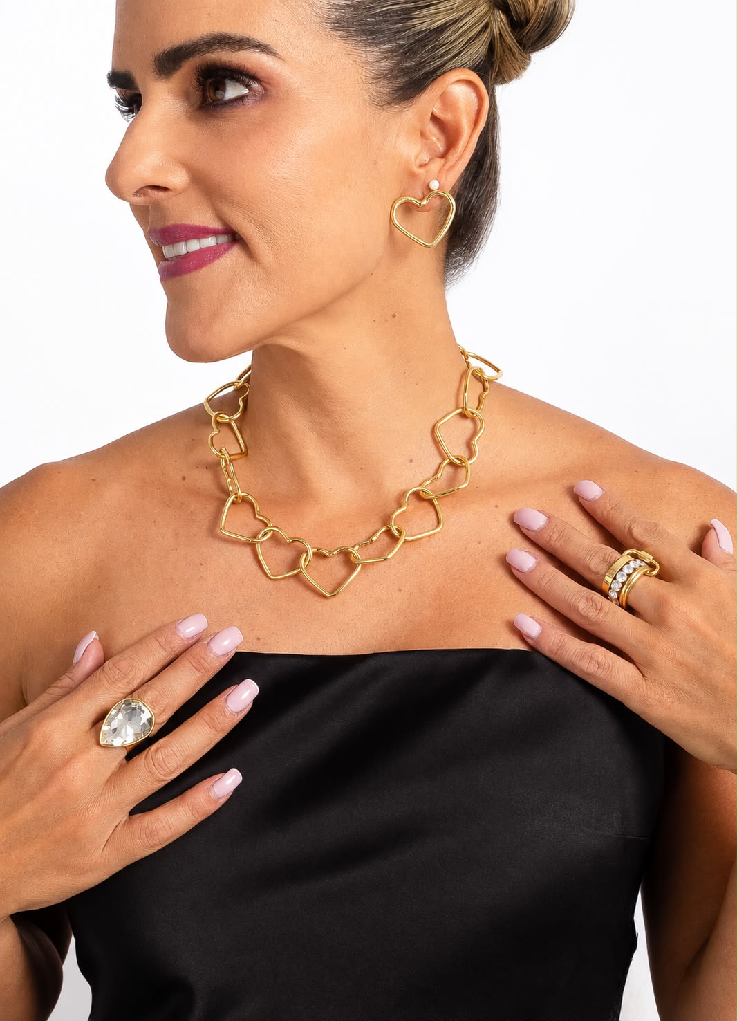 Set Amore - Look completo con collar y aretes de corazones dorados